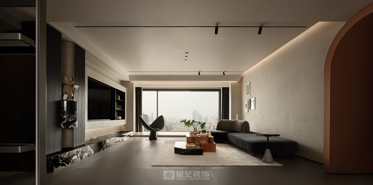 引光為墨繪寫自由生長的靈魂場域